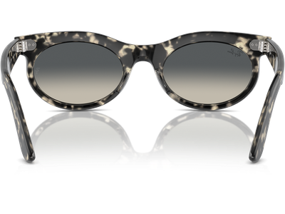 Ray-Ban Sonnenbrille Unisex Ray-Ban Wayfarer Oval RB2242 133371 Ansicht 4