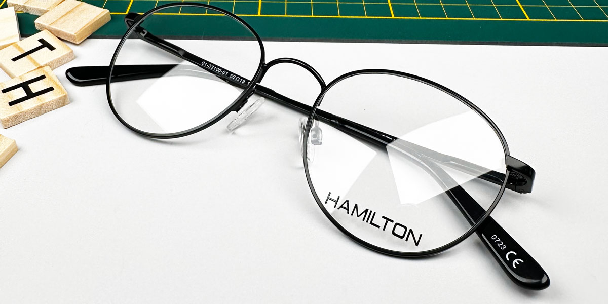 HAMILTON Brillenkollektion mit extravaganten, stilvollen Charakter.